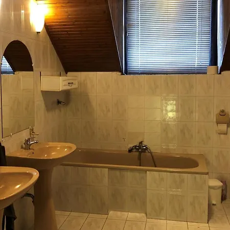 4. Apartament *