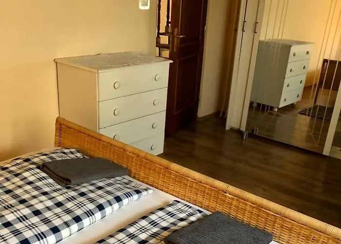 4. Apartment Balatonalmadi